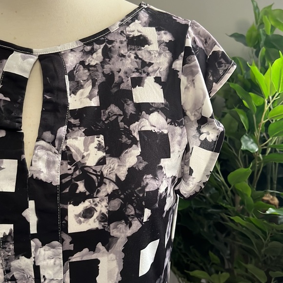 Ricki’s Blouse Size Small - Picture 2 of 6